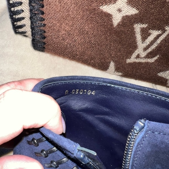 CHANEL Navy and Black Ankle Boots - Picture 6 of 13